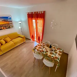 https://baciata-dal-sole.sicilyhotelsitaly.net