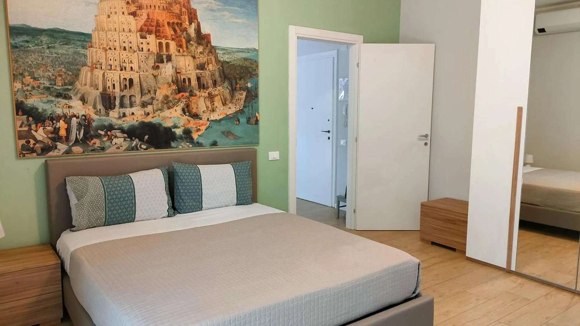 Zamenhof11 Apartment Como 0*,  Italy